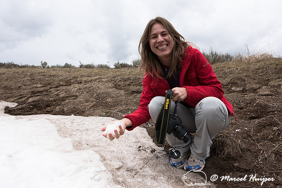 Debora Rother (Brazil) experiences snow for the first time, Wyom