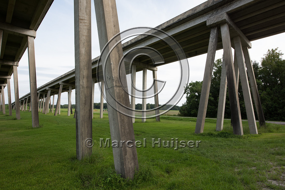 Elevated roadway, US Hwy 90, near Franklin, Louisiana, USA