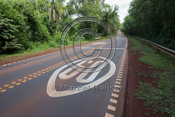 Speed reduction zone for wildlife,Argentina