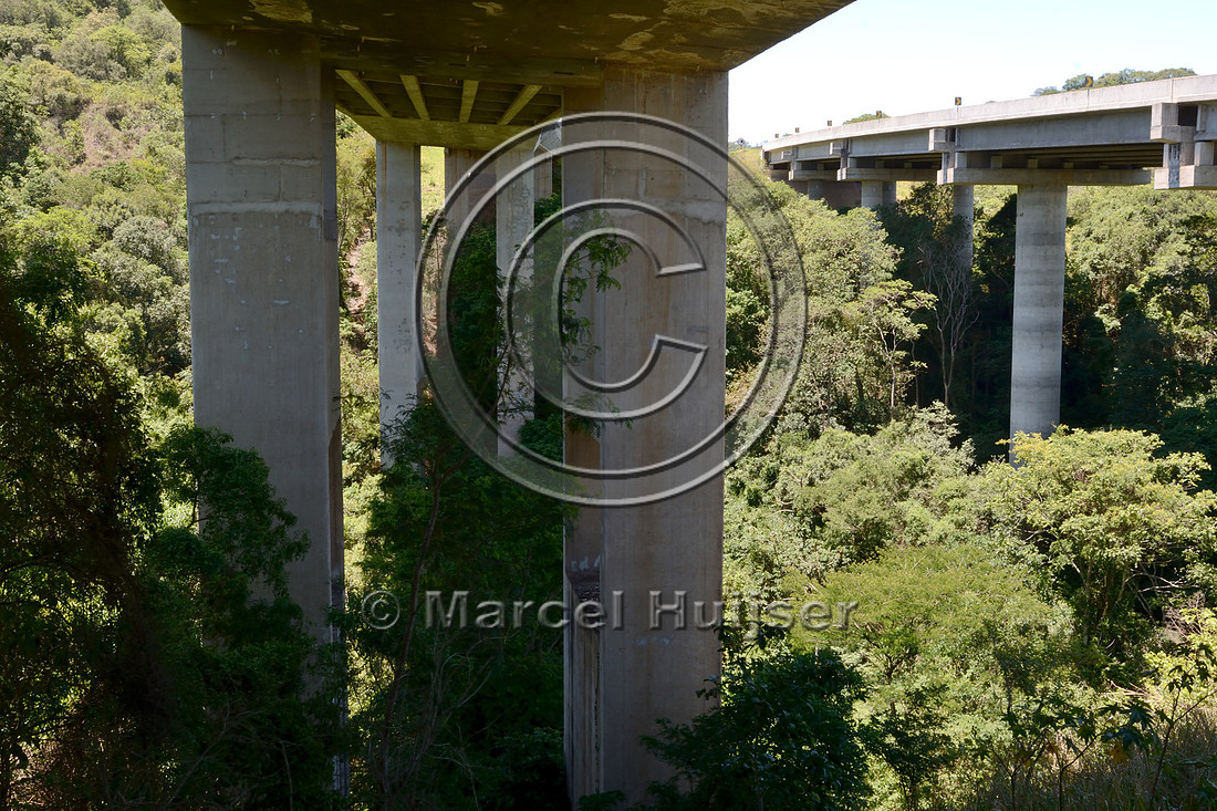 Overspan bridge, East of Itatinga,  BR-374, São Paulo, Brazil