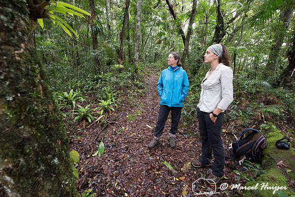 Mariana Landis (researcher) and Bethanie Walder wait for souther
