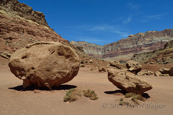 Fallen rocks, Vermilion Cliffs, Arizona, USA