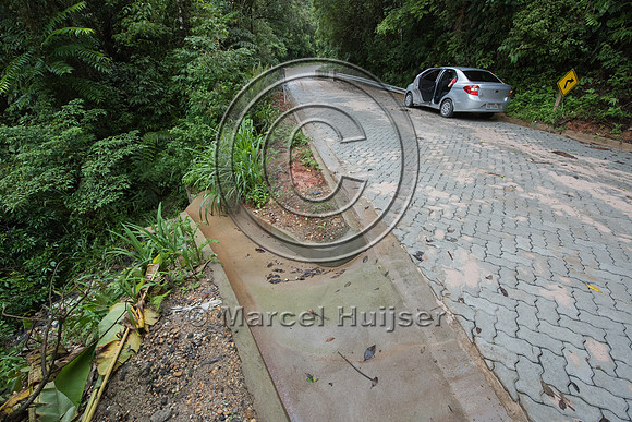 Drainage gutter for road run-off, Brazil