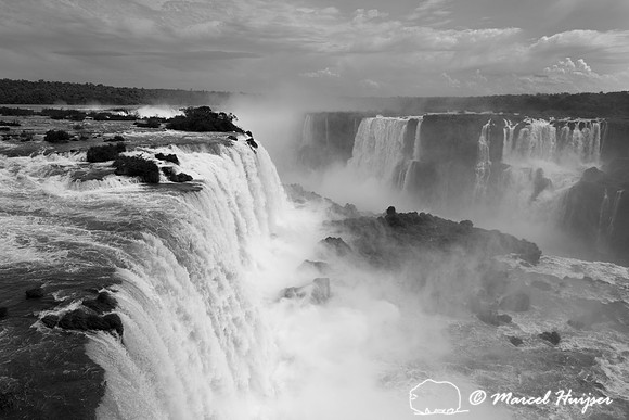 Brazilian landscapes: Iguazu Falls, Parque Nacional do Iguaçu, Paraná, Brazil