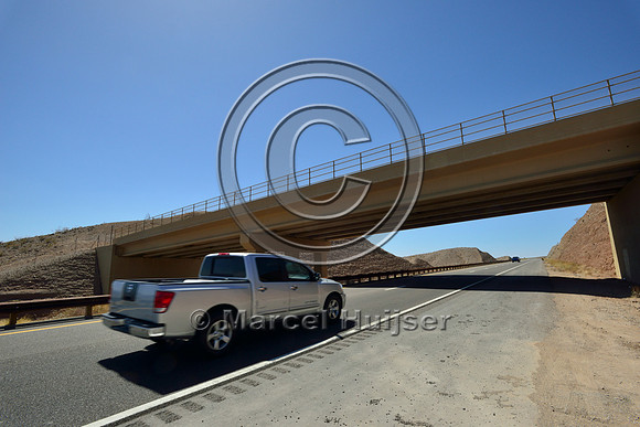 Wildlife overpass designed for desert bighorn sheep (Ovis canadensis nelsoni), US Hwy 93, NW Arizona, USA