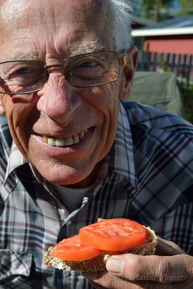 Piet Huijser enjoys a tomatoe sandwich, Missoula, Montana, USA