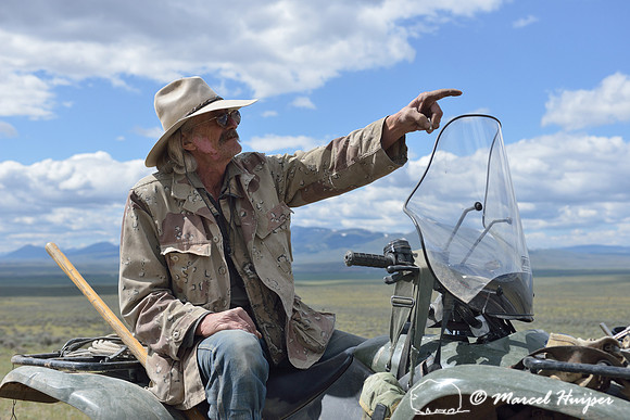 Dean Grow, ranch hand, looks after cattle, near Bannack, Montana, USA
