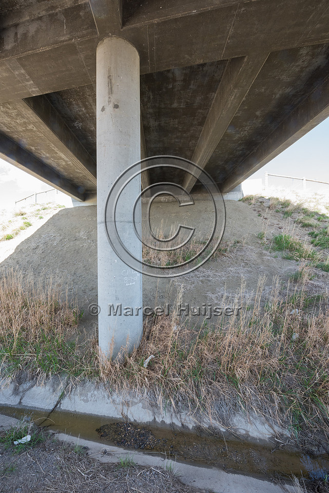 Bridge (Reno road interchange) along I-25, mile 265.48), north o
