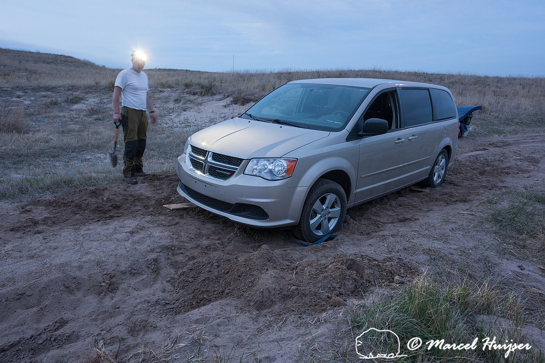 Helped someone who got his 2wd mini van high centered in the loo