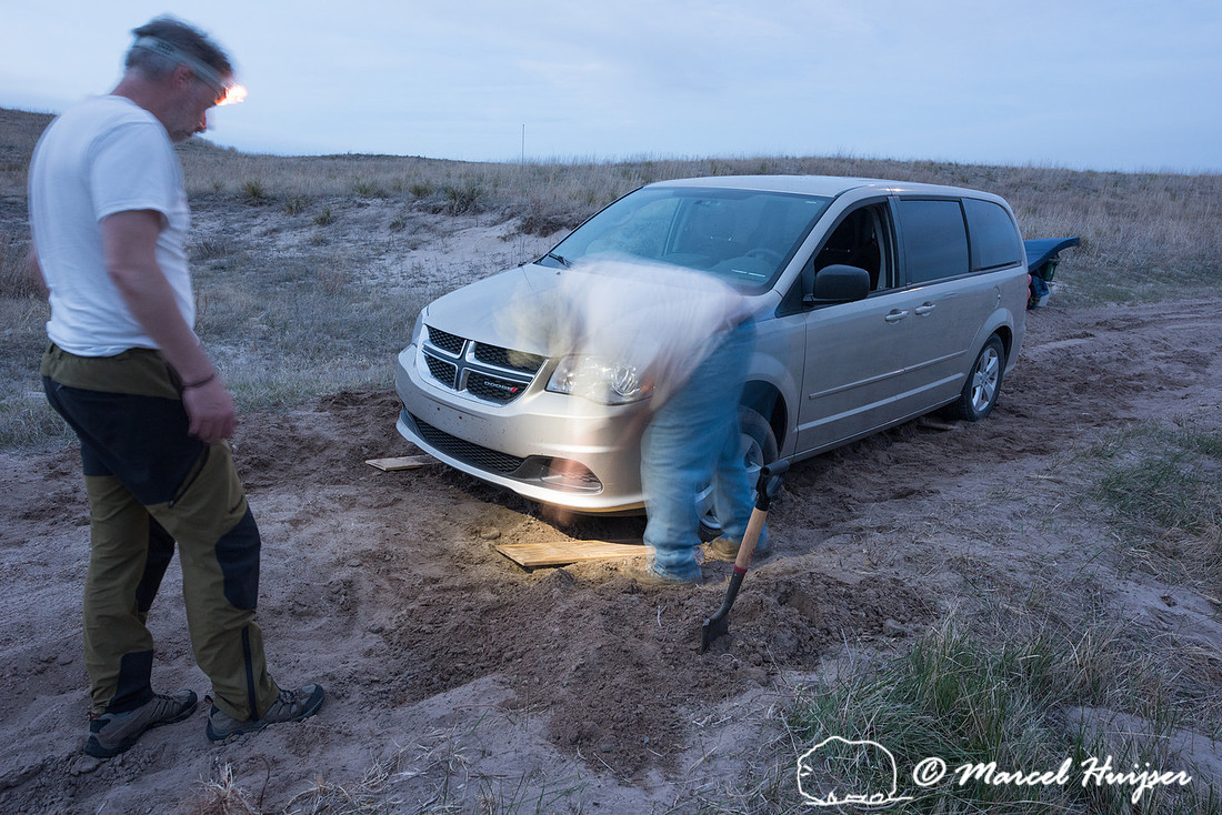 Helped someone who got his 2wd mini van high centered in the loo