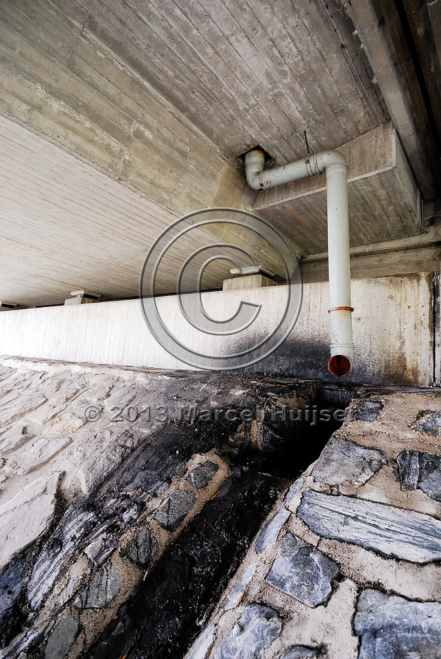 Drainage system at multifunctional underpass, under A4 motorway, Parndorf, Austria