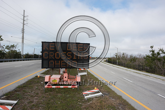 Variable message sign, Caution, slow down, Key deer crossing ahe