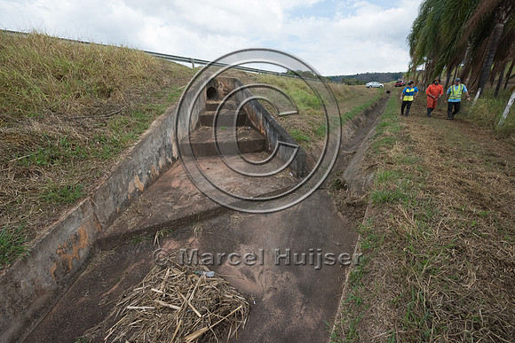 Concrete drainage structures, SP 225, near Brotas, Brazil