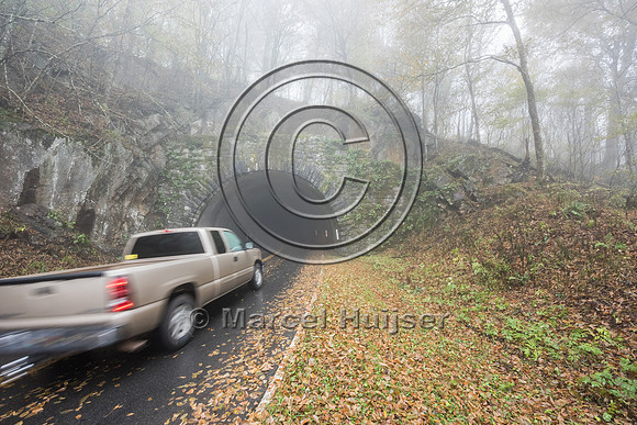 Lickstone Ridge tunnel, Blue Ridge Parkway, North Carolina, USA