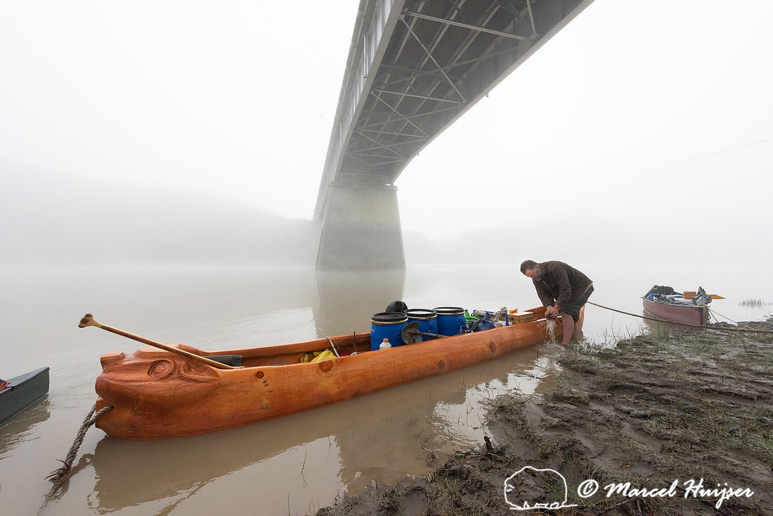 Tom Elpel and his dugout canoe travel 2341 river miles from Thre