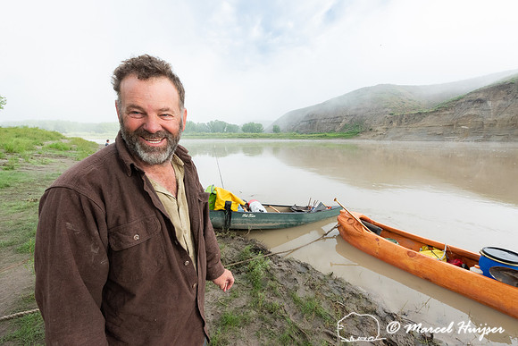 Tom Elpel and his dugout canoe travel 2341 river miles from Thre
