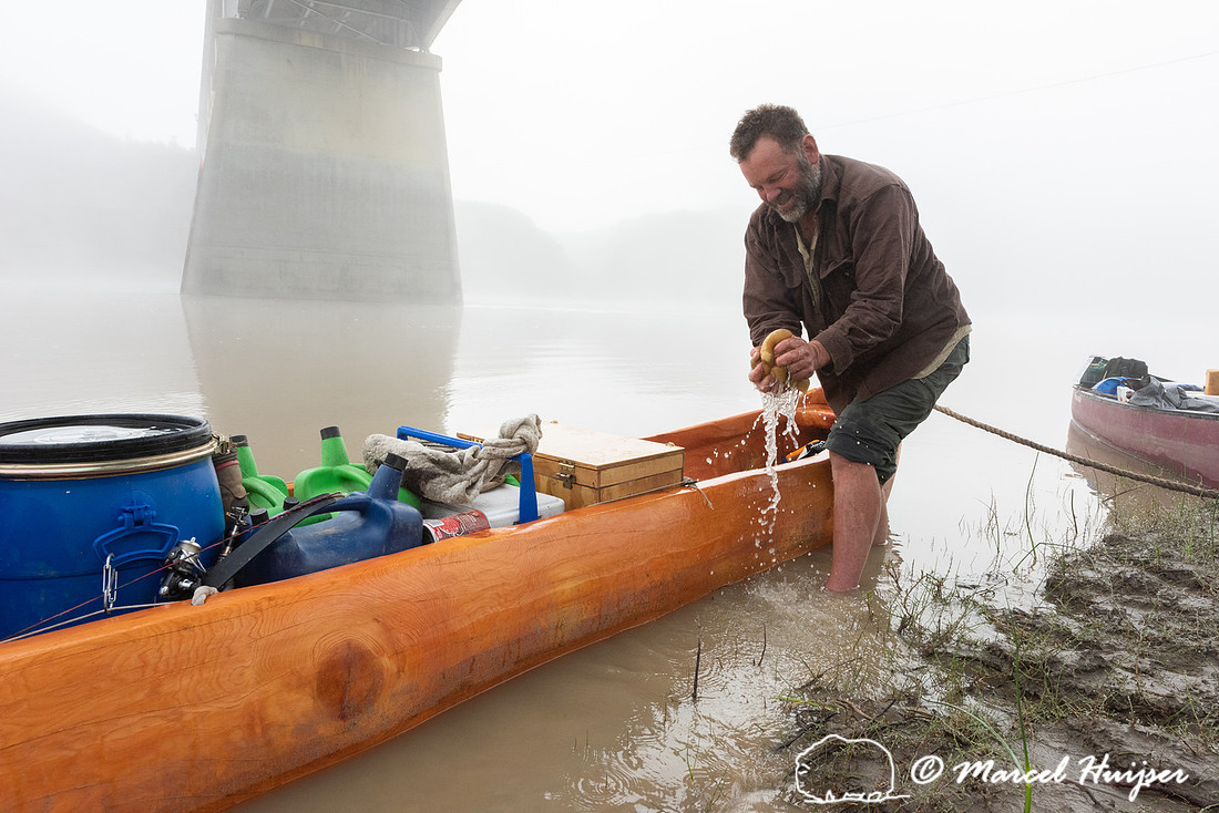 Tom Elpel and his dugout canoe travel 2341 river miles from Thre