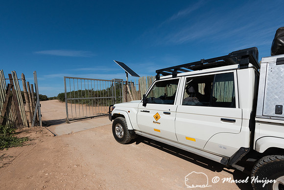 Gate, push button to open, at picknock area, Addo Elephant Natio