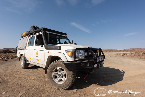 Toyota Landcruiser from Bushlore on 4x4 trail, Mountain Zebra Na