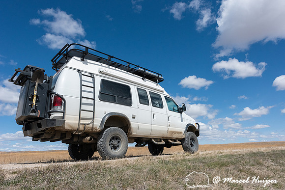 Ford 4x4 camper van, Benton Lake National Wildlife Refuge, Monta