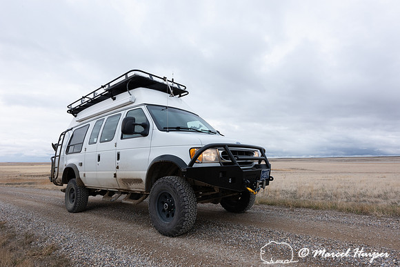 Ford 4x4 camper van, Benton Lake National Wildlife Refuge, Monta