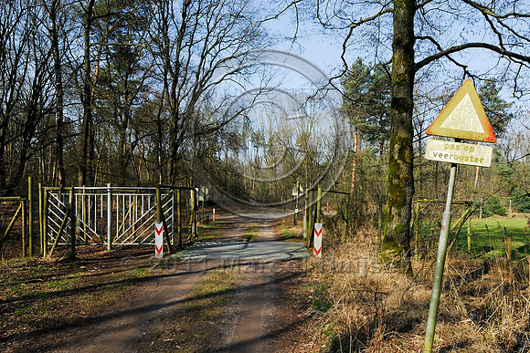 Wildlife guard and horse gate, Heugterdijk, Weerterbos, near Maarheze, The Netherlands