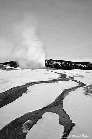 Old Faithful Geyser, Upper Geyser Basin, Yellowstone National Park, Yellowstone, Wyoming, USA