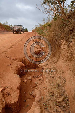Erosion along a dirt road, near São Roque de Minas, Minas Gerais, Brazil