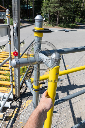 Electrified barrier to keep bears out of a campground, Lake Loui