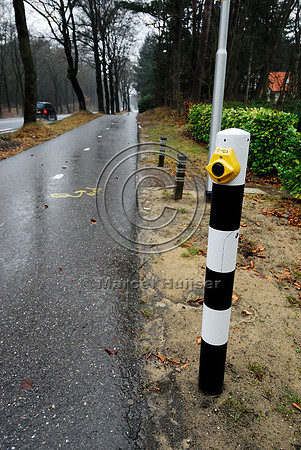 Push button for green street lights, N302, Leuvenumseweg, Sonnevanck, east of Harderwijk, The Netherlands