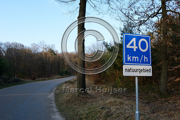 Advisory speed limit reduction to 40 km per hour on road through a nature reserve, Hoog Soeren, The Netherlands