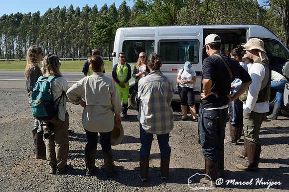 Milena Arthur and colleagues from Centrovias intruduce the students to the SP 225 and its wildlife mitigation measures, near Brotas, Brazil