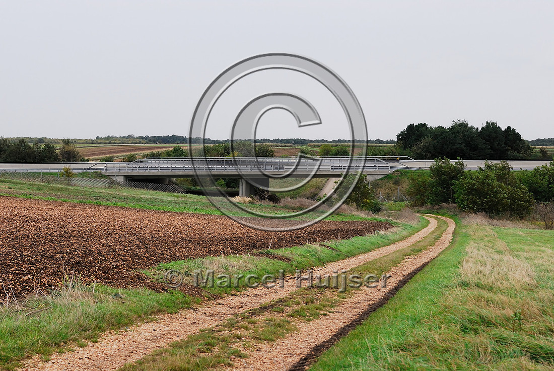 Multifunctional underpass (about 45 m wide), under A4 motorway, Parndorf, Austria