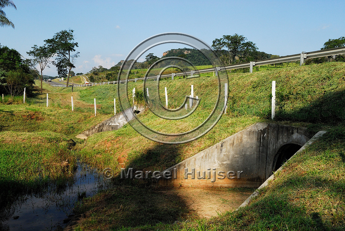 Multifunctional underpass, SP-225 motorway, Brotas, Brazil