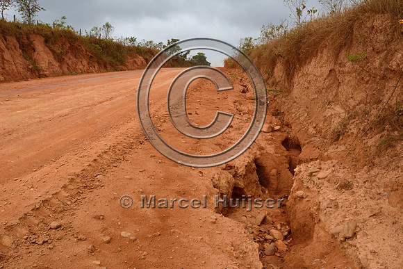 Erosion along a dirt road, near São Roque de Minas, Minas Gerais, Brazil